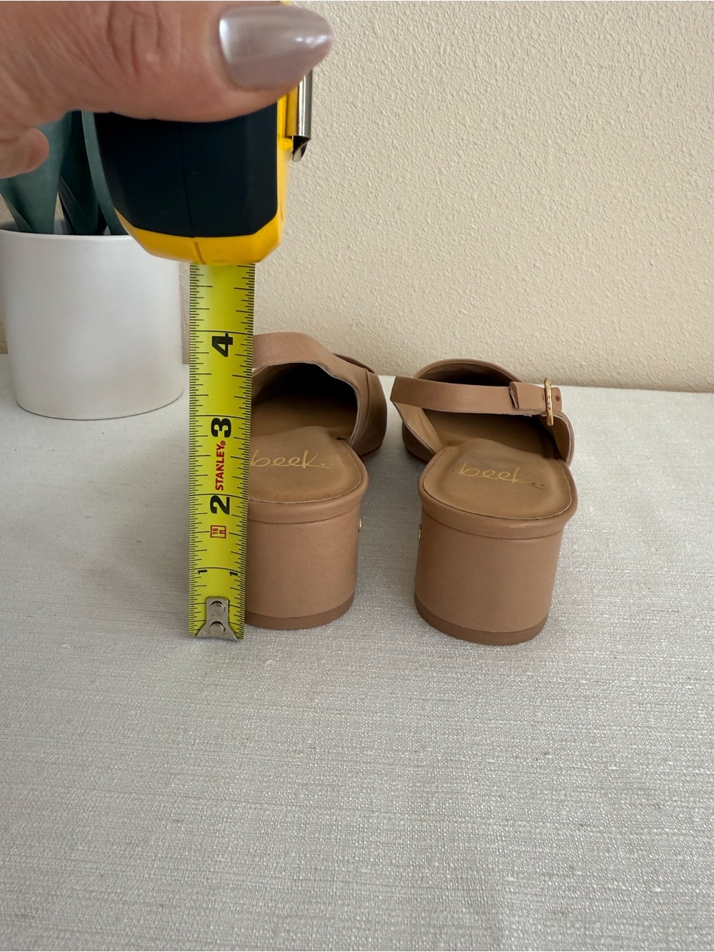 Beek Lora Hi Little Bird Classic Slingback Block Heel Pumps in Tan Leather - Picture 11 of 13